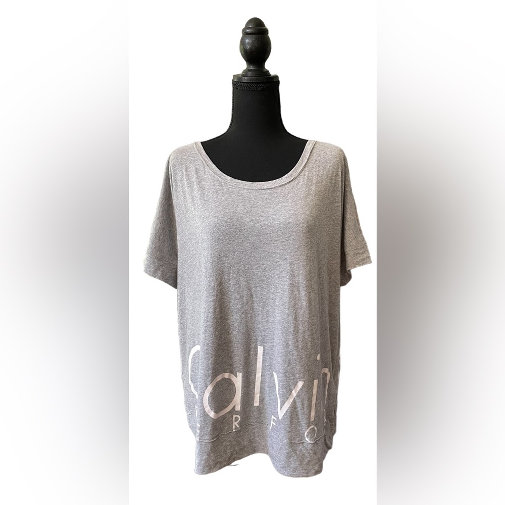 Calvin Klein Performance: Gray and White Activewear Loose Fit Top